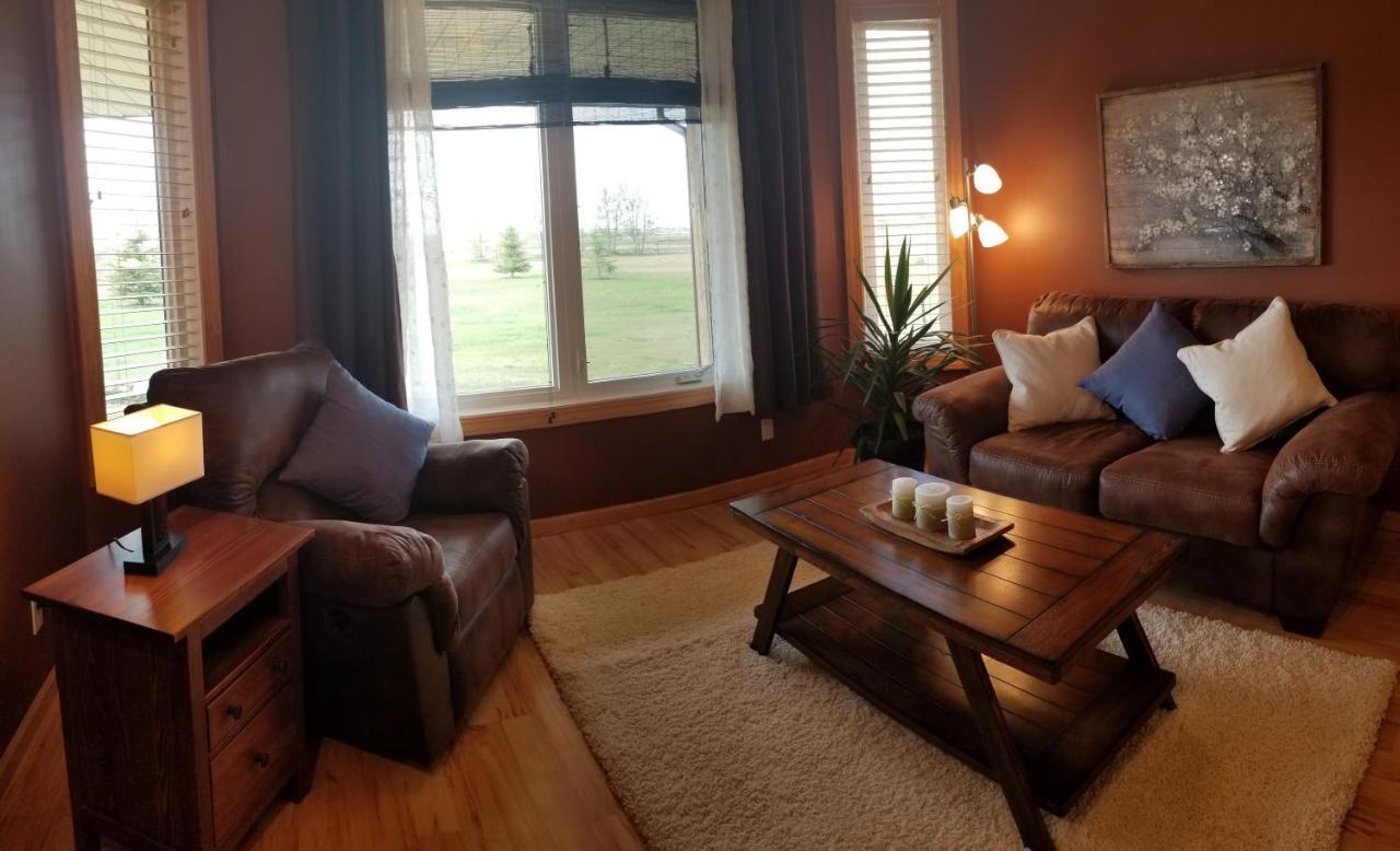 Anna'S Prairie Comfort B & B Муус Джоу Екстериор снимка